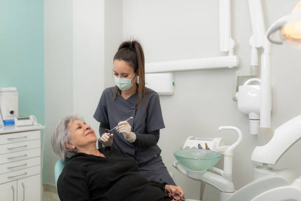 Best Emergency Tooth Extraction in Salisbury, MO